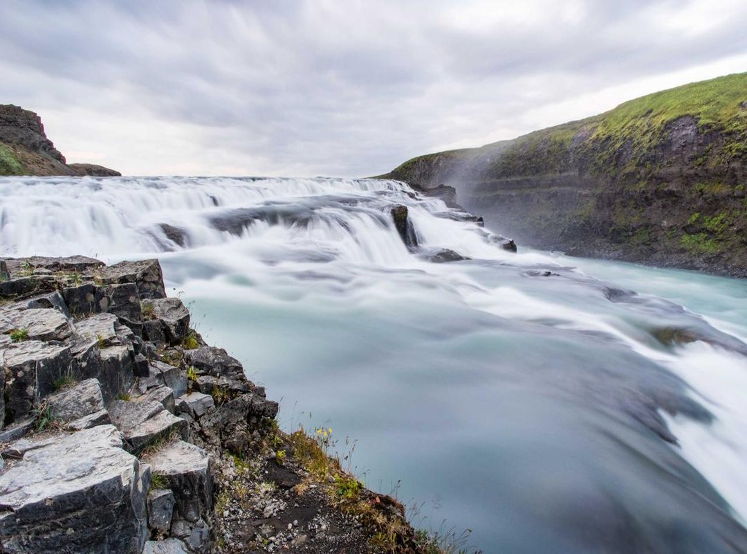 Copy-and-Paste Gold: Hilarious Birthday Messages for Any Friend