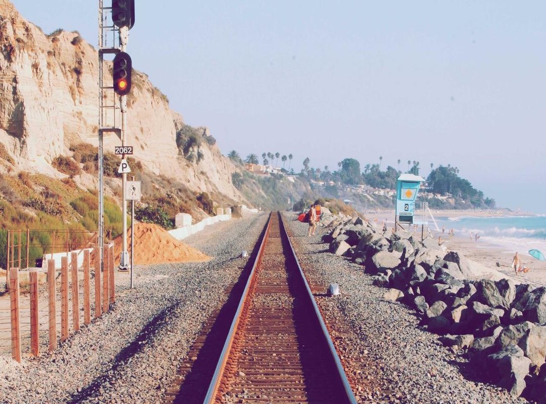 From Found Objects to Focal Points: Simple Styling Techniques