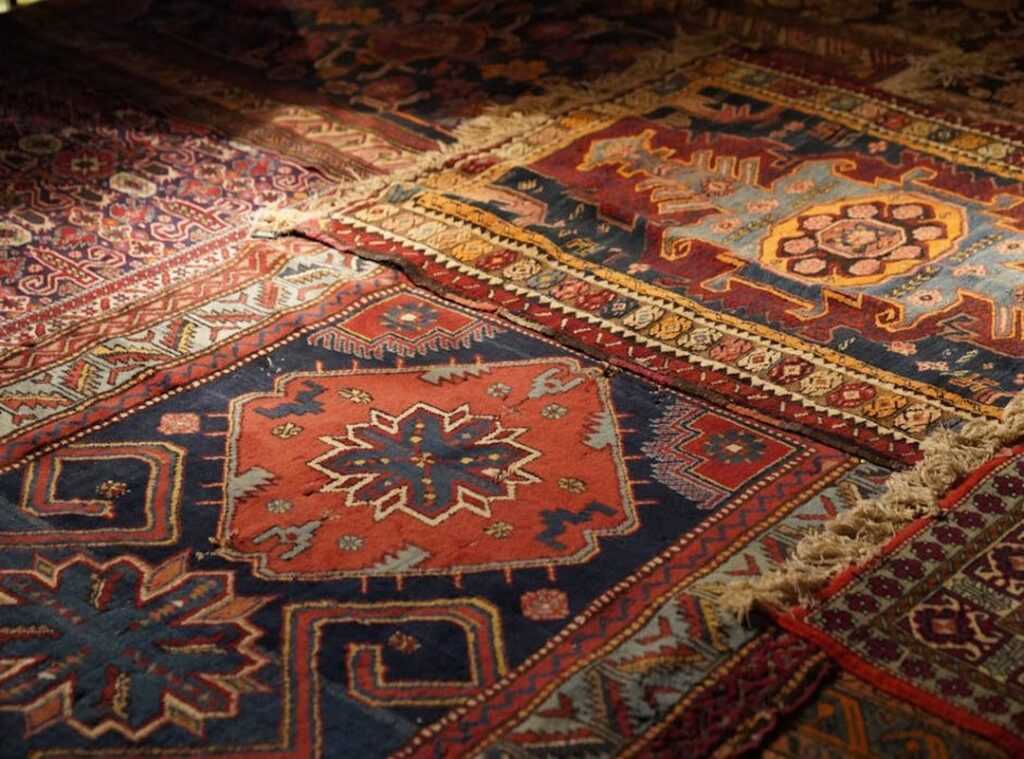 layering rugs carpets